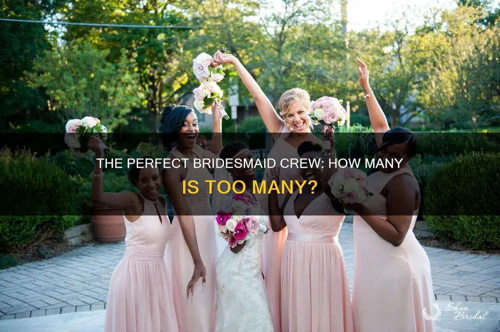 how many bridesmaids is normal