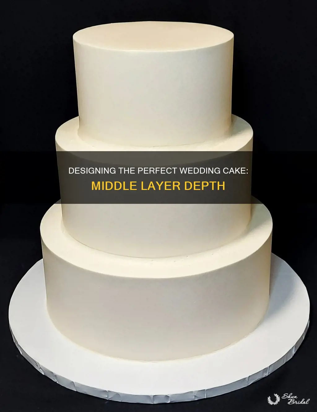 how many cake layers foe middle layer on wedding cake