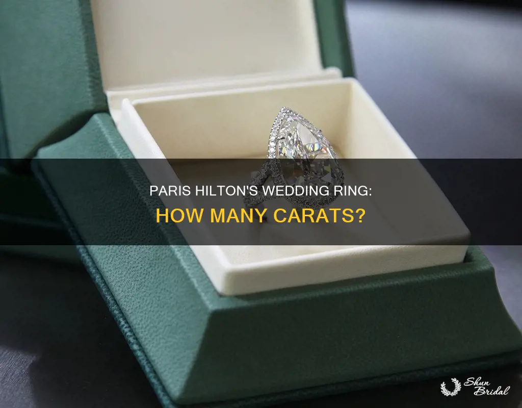 how many carats is paris hilton