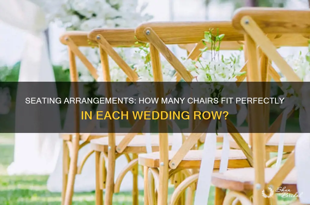 how many chairs go on each row at a wedding