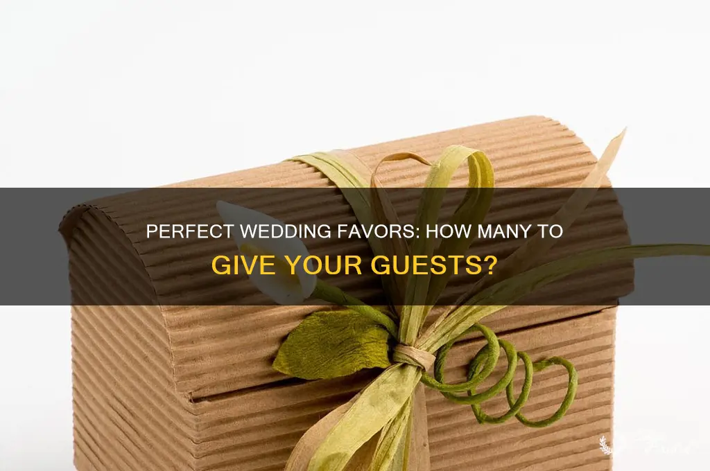 how many favors should you give wedding guests