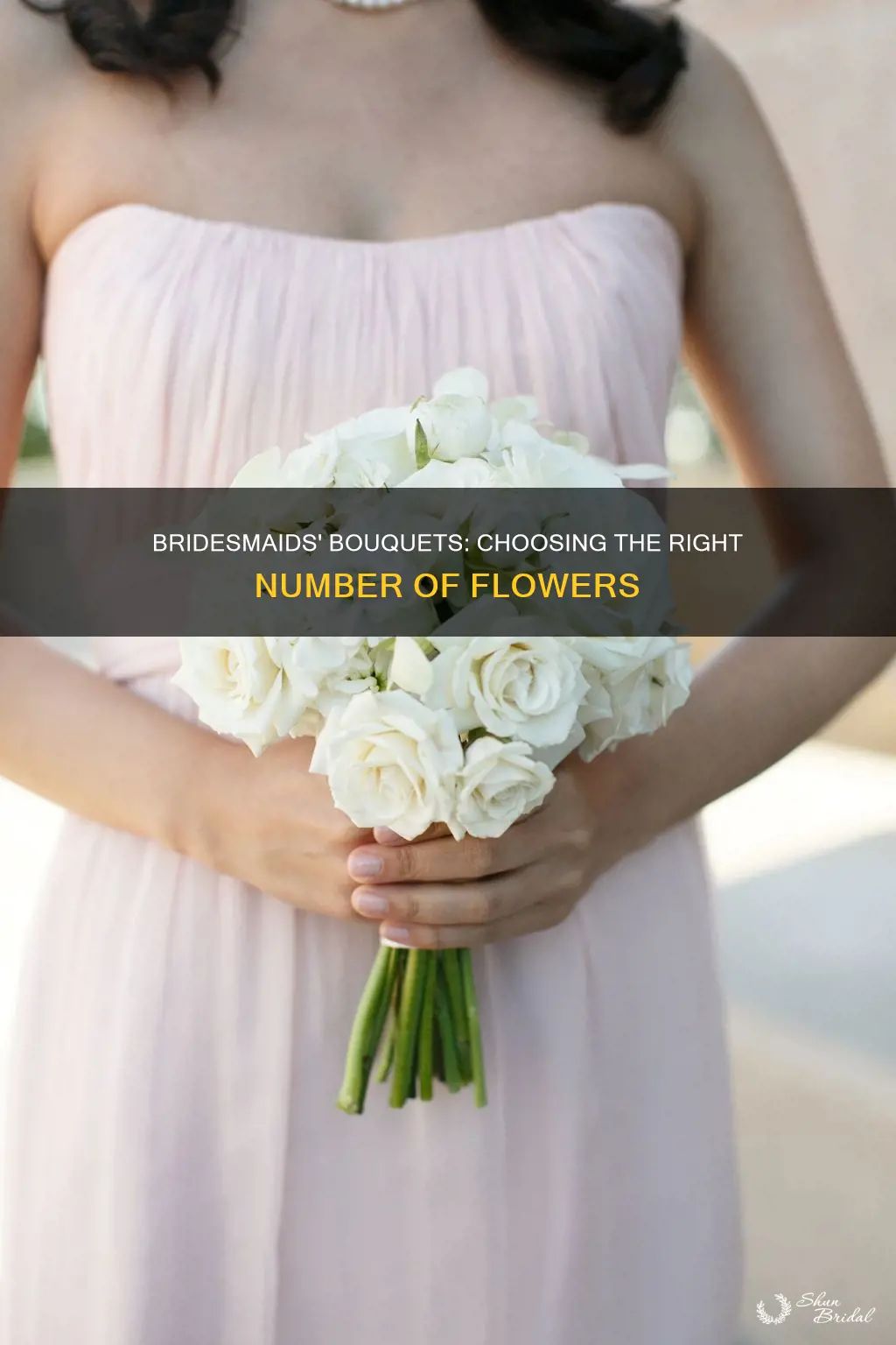 how many flowers are in a bridesmaids bouquet