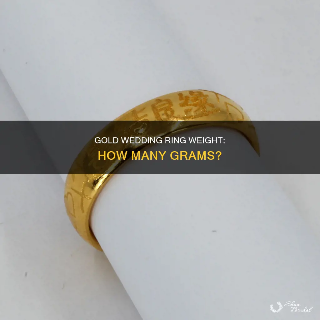 how many grams of gold to make a wedding ring