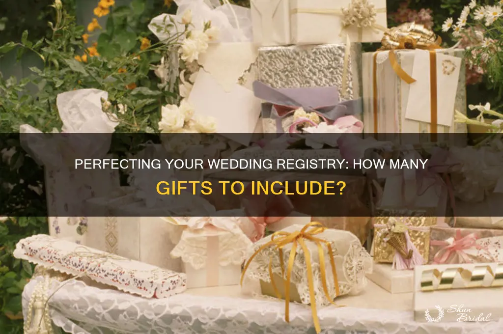 how many paces should you register for wedding