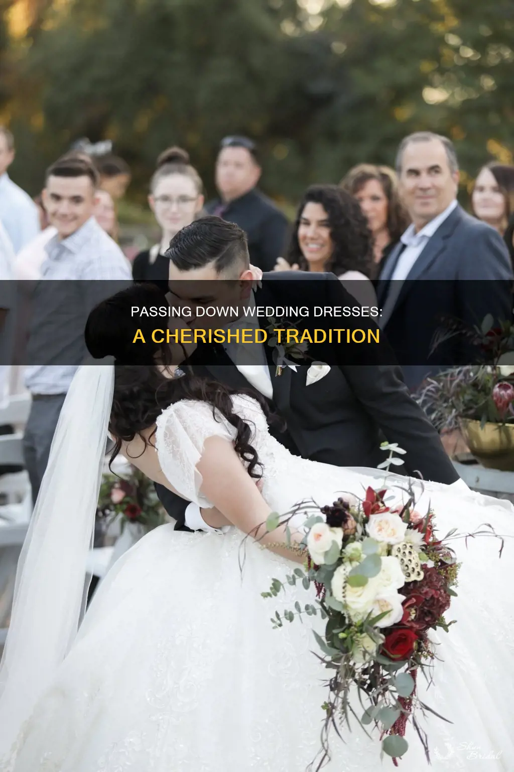 how many people pass down wedding dresses