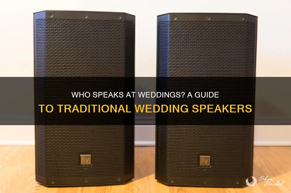 how many people speak at a wedding