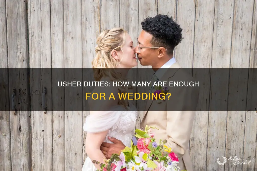 how many ushers should a wedding have
