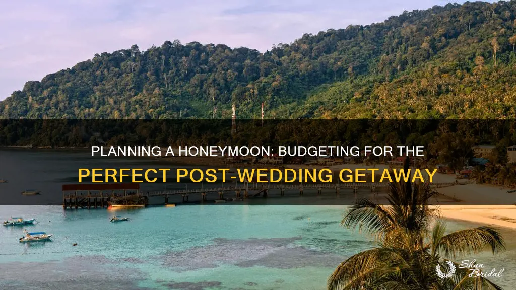 how much is reasonable to spend on a honeymoon