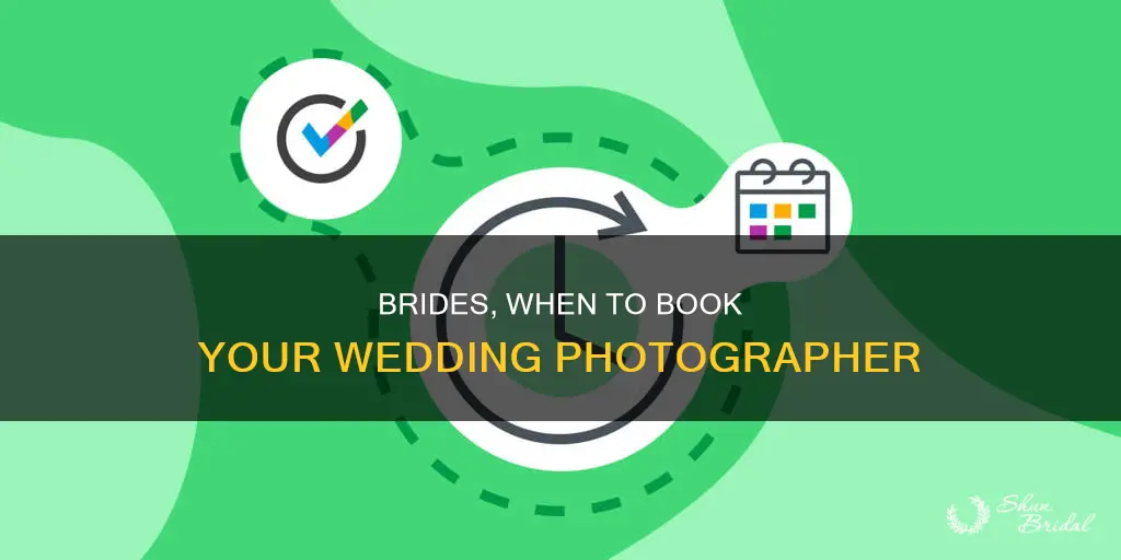 how soon do brides book wedding photographers