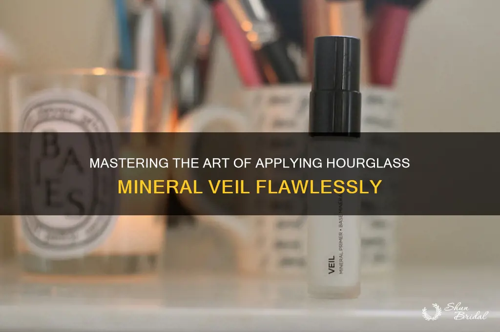 how to apply hourglass mineral veil