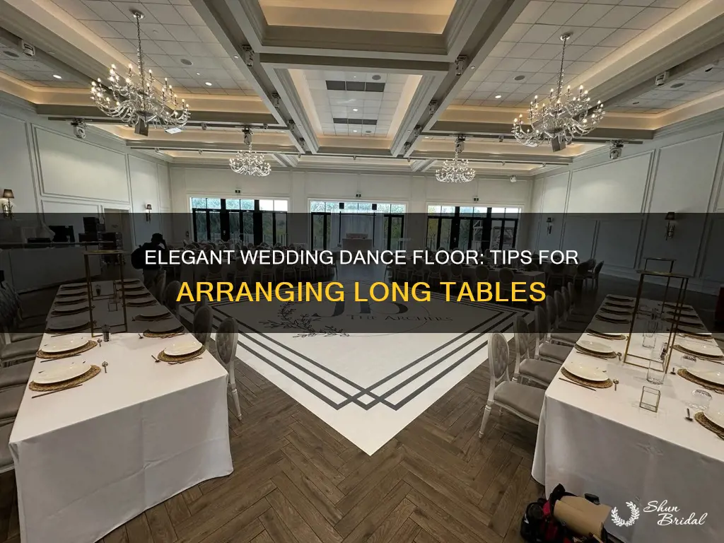 how to arrange wedding long tables for dancing