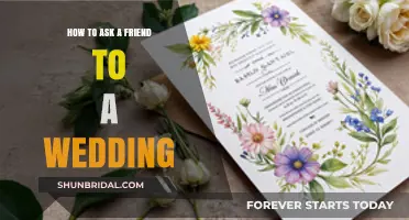 Thoughtful Ways to Invite a Friend to Your Wedding Celebration