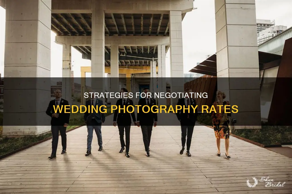 how to bargain with wedding photographer