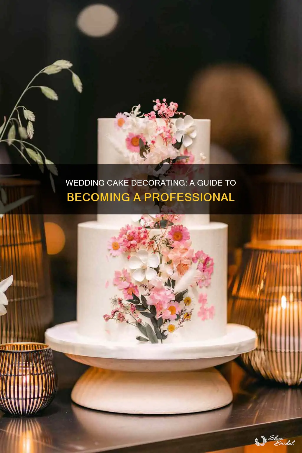 how to be a wedding cake decorator