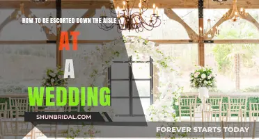 Elegant Aisle Escort: Tips for a Perfect Wedding Walk