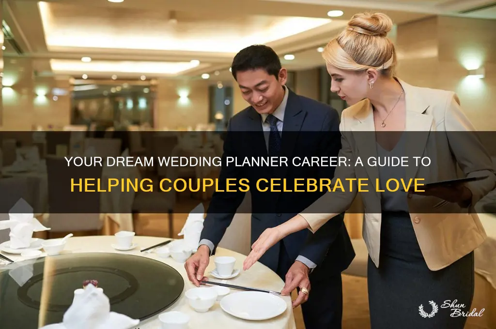 how to become a wedding planner helping people