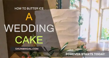 Butter Icing a Wedding Cake: Easy Steps for Beginners