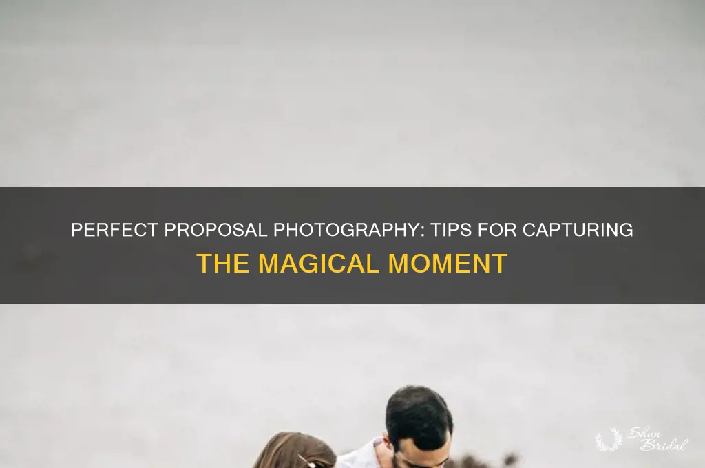 how to capture wedding proposal