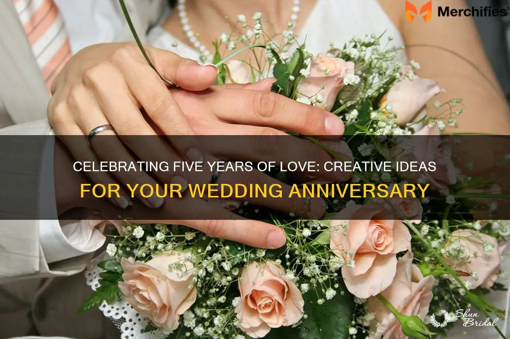 how to celebrate 5 year wedding anniversary