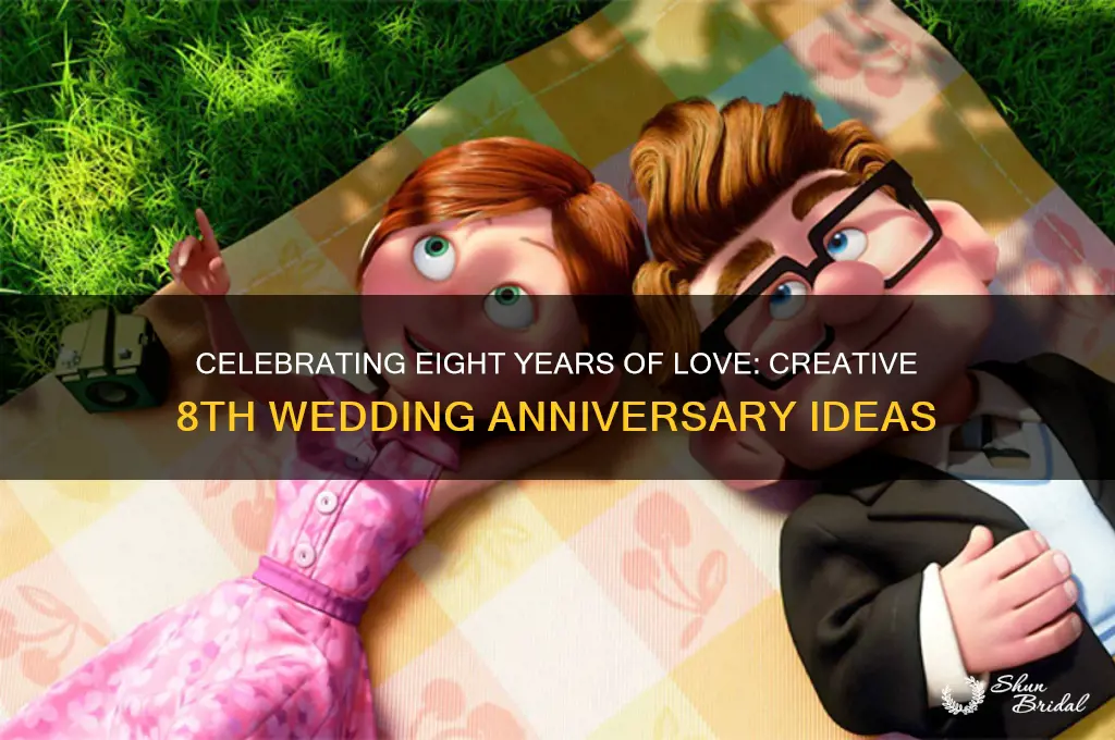 how to celebrate 8th wedding anniversary