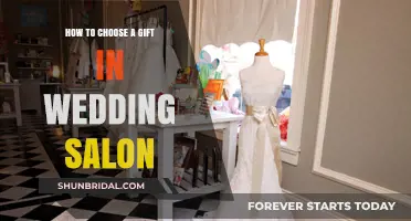 Perfect Wedding Gifts: Tips for Choosing in a Bridal Salon