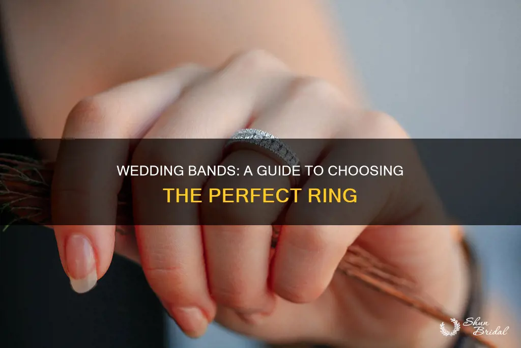 how to choose a wedding band to engagement