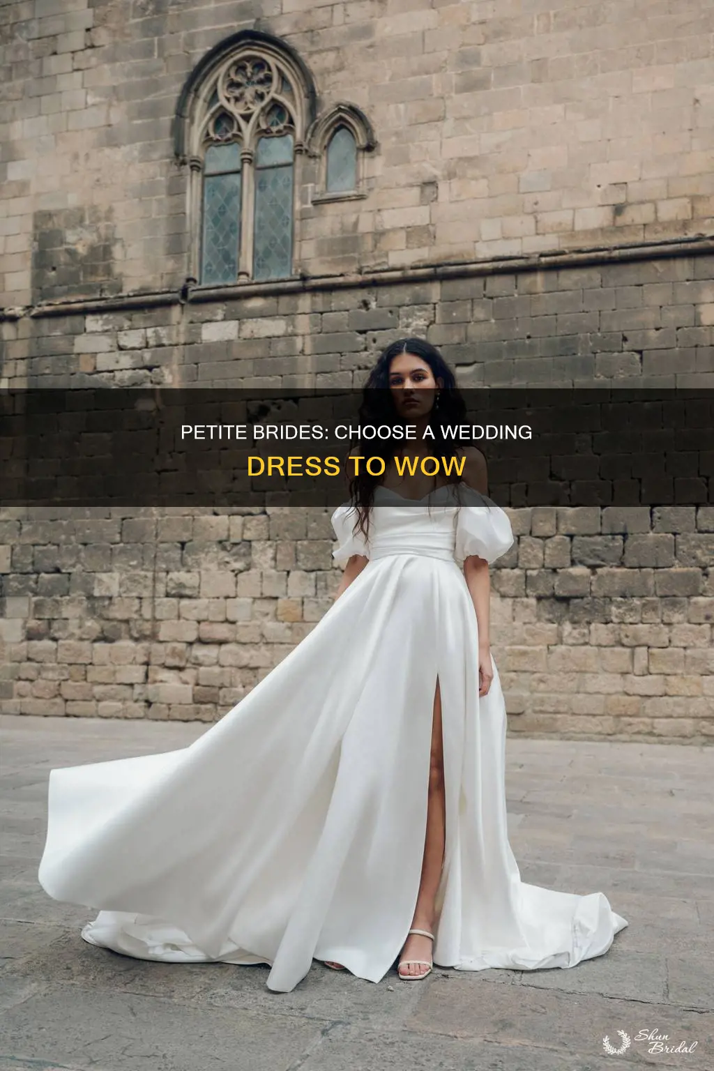how to choose a wedding dress for petite