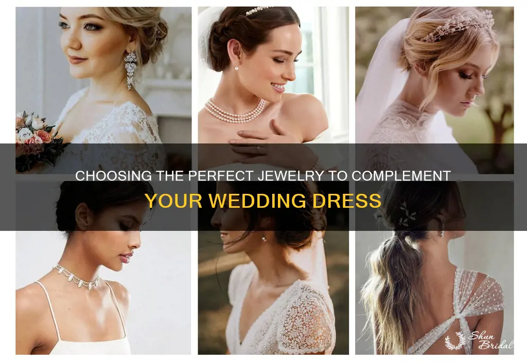 how to choose jewelry for wedding dress