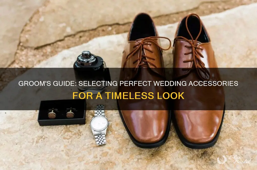 how to choose mens accessories for wedding