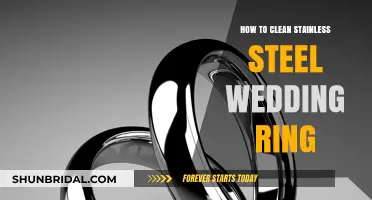 Sparkling Stainless Steel Rings: A Simple Cleaning Guide