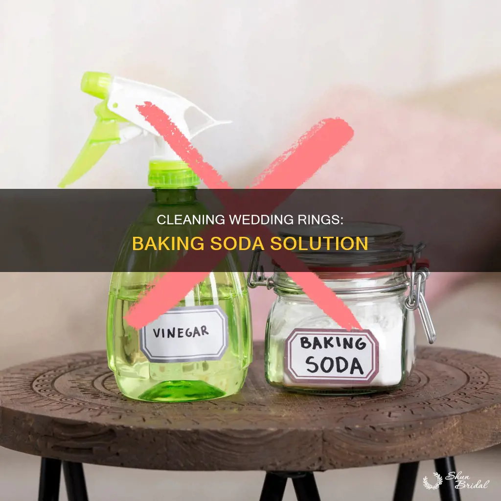 how to clean wedding ring with baking soda