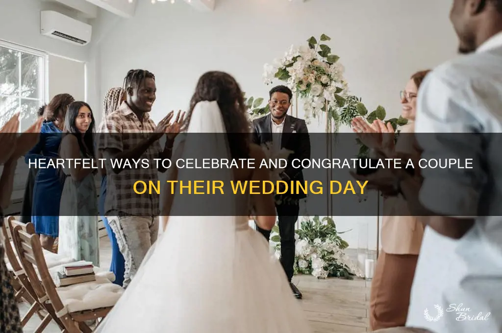 how to congratulate a couple on their wedding day