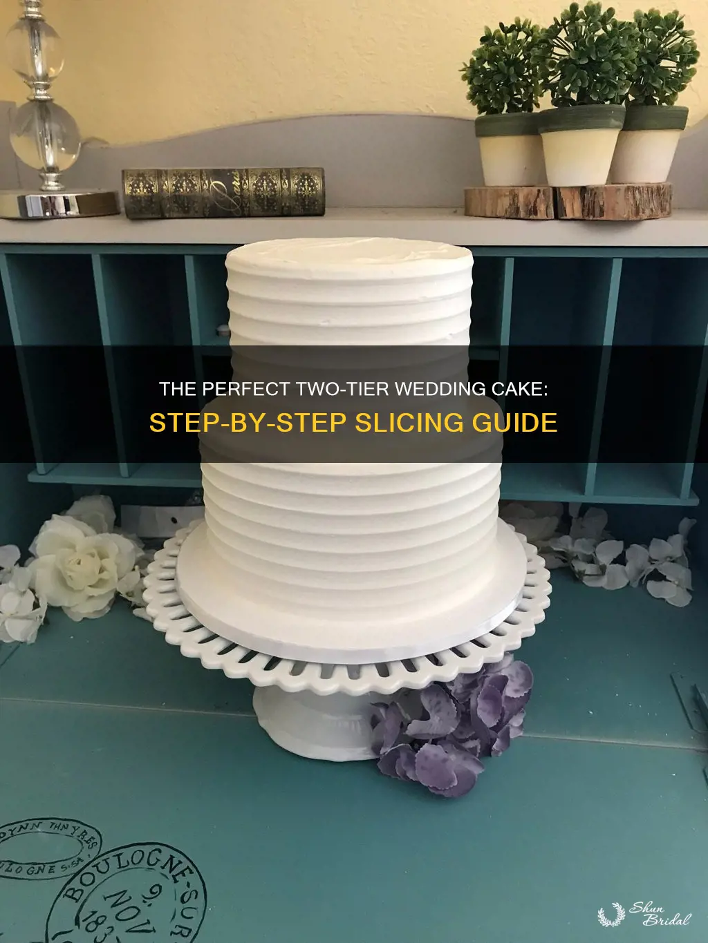 how to cut a two tiers wedding cake instructions