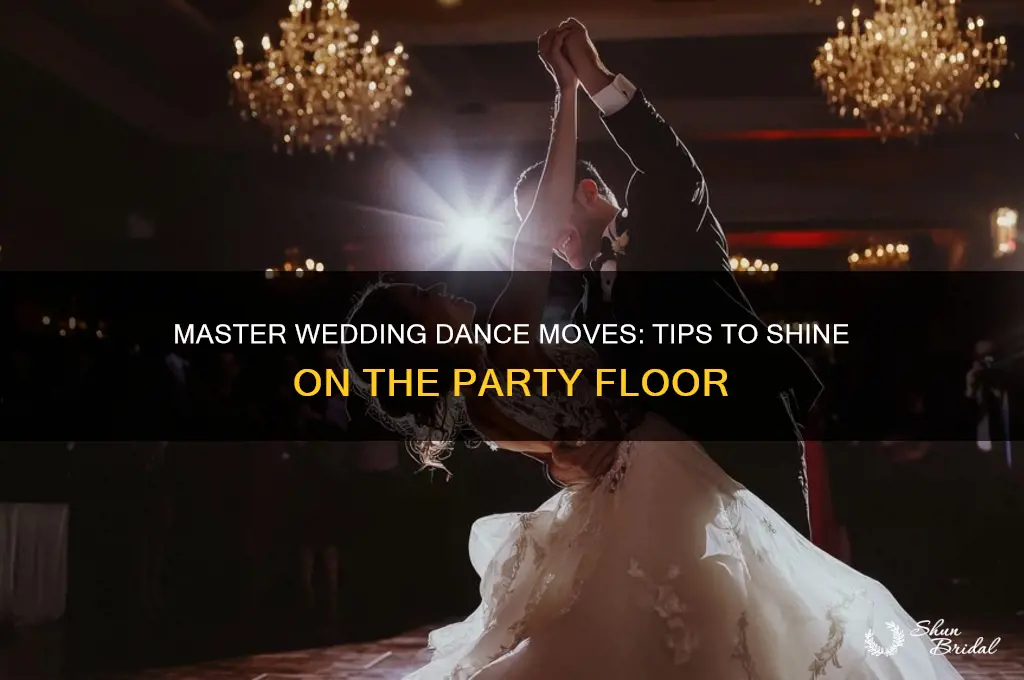 how to dance at a wedding party