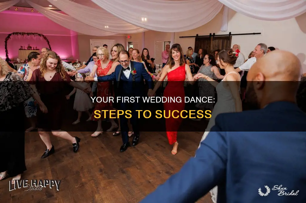 how to dance at your wedding for your first song