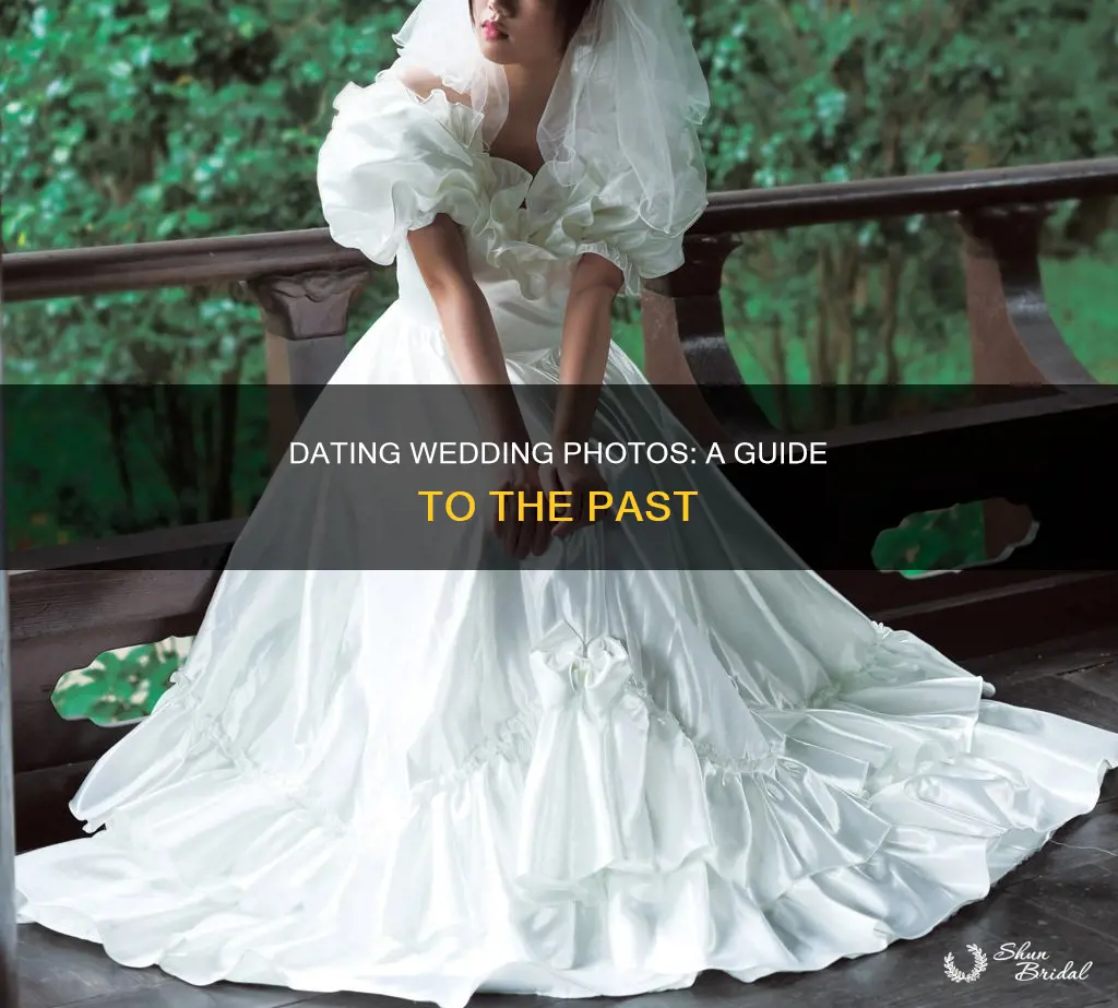 how to date wedding photo