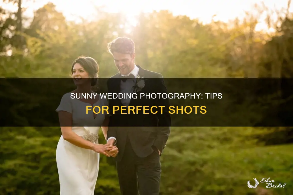 how to deal with sunny weddings as a photographer