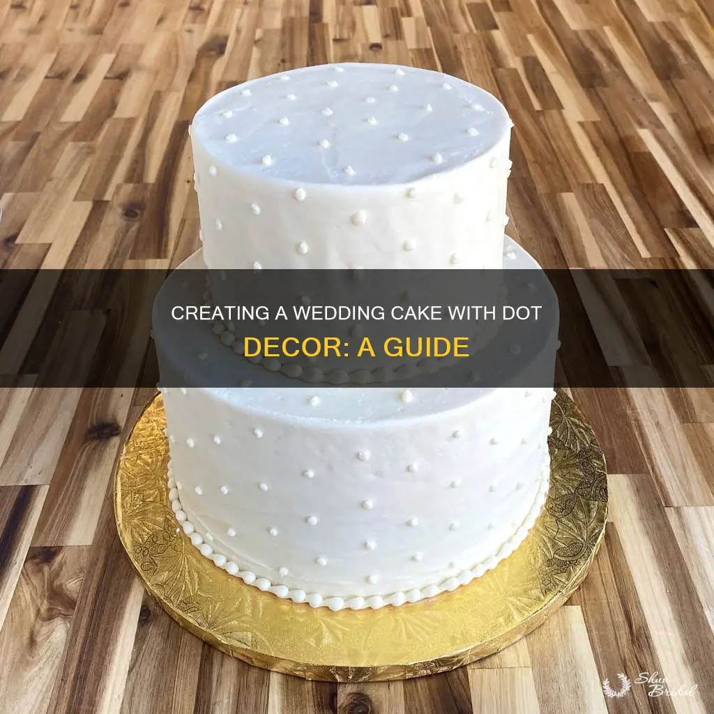 how to decorate a wedding cake with dots