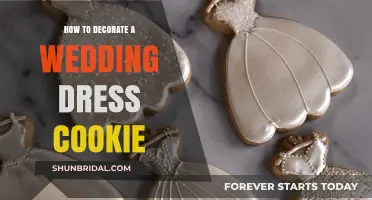 Crafting the Perfect Wedding Dress Cookie
