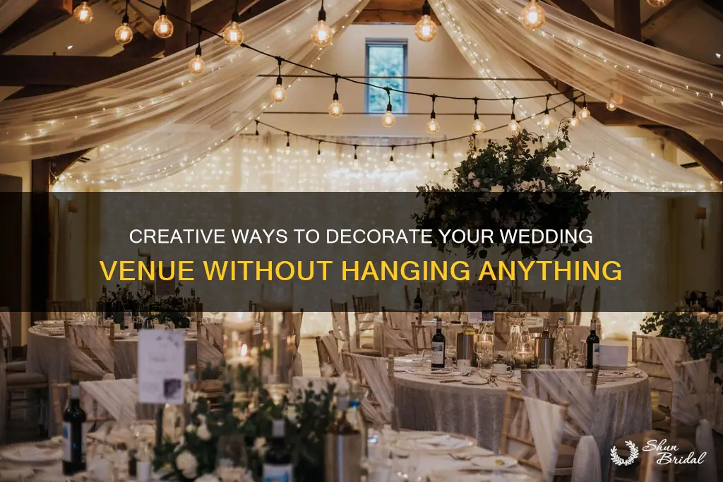 how to decorate venue wedding cant hang