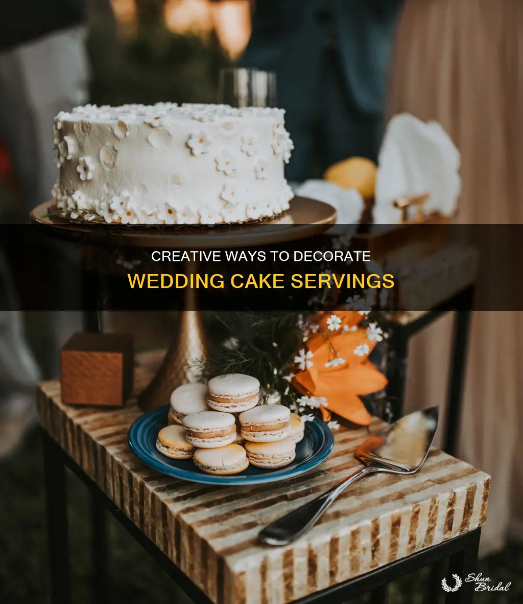 how to decorate wedding cake servings