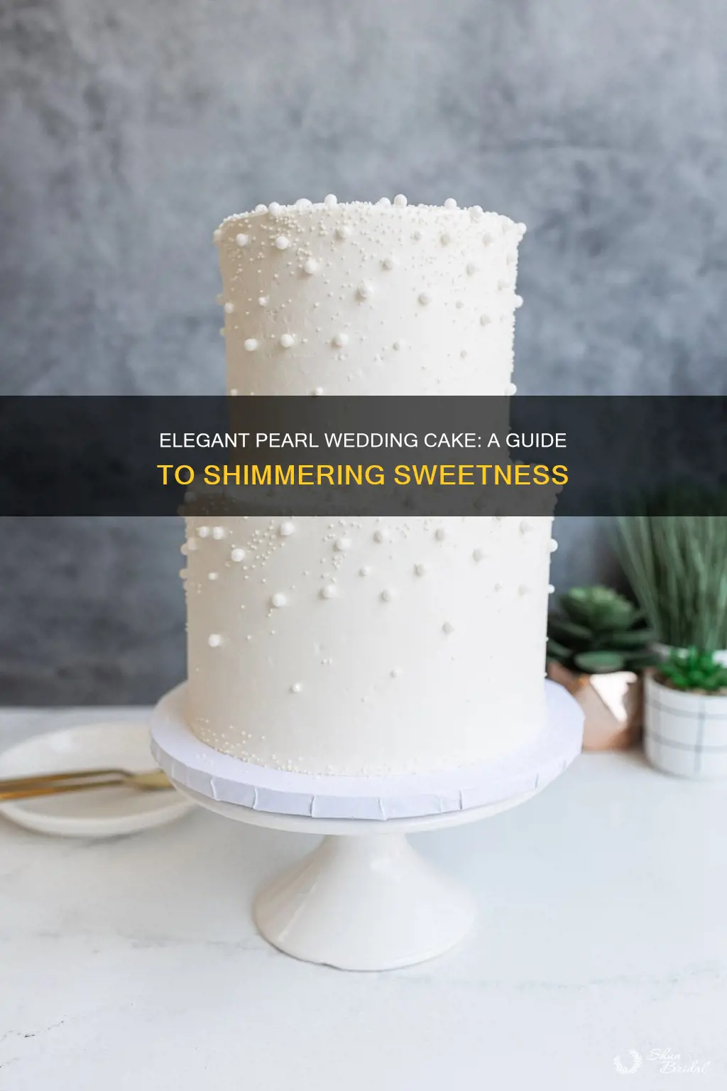 how to decorate wedding cake with pearls