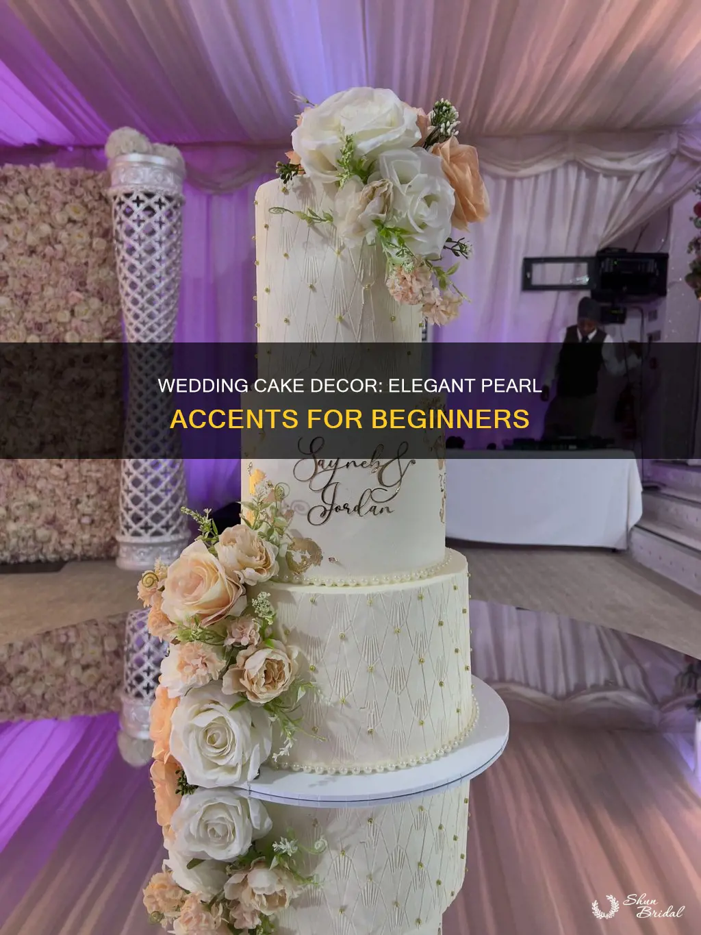 how to decorate wedding cake with pearls