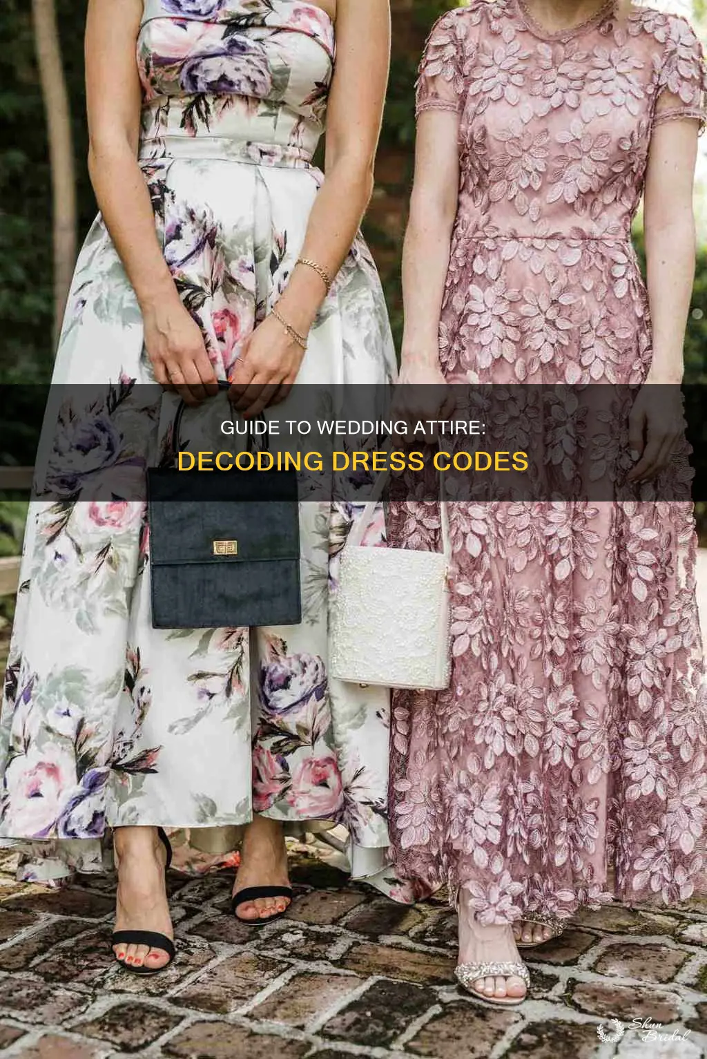 how to describe wedding attire