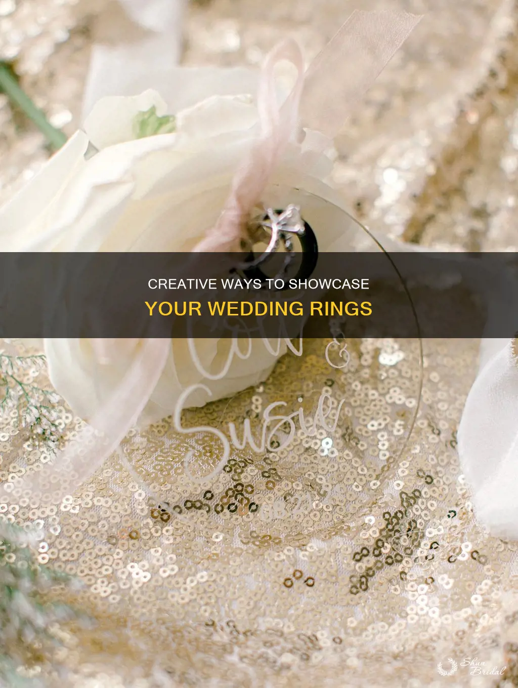 how to display 2 wedding rings