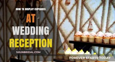 Displaying Cupcakes: Wedding Reception Ideas