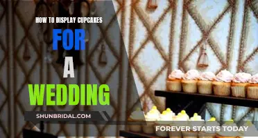 Displaying Cupcakes for Your Wedding: Creative Ideas for Every Couple