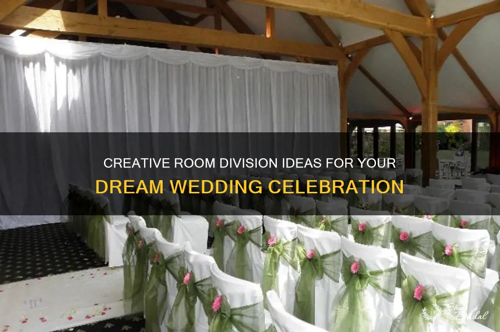 how to divide a room for a wedding