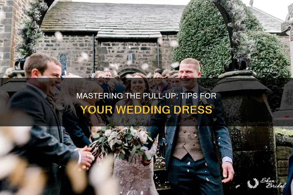 how to do a pull up on a wedding dress