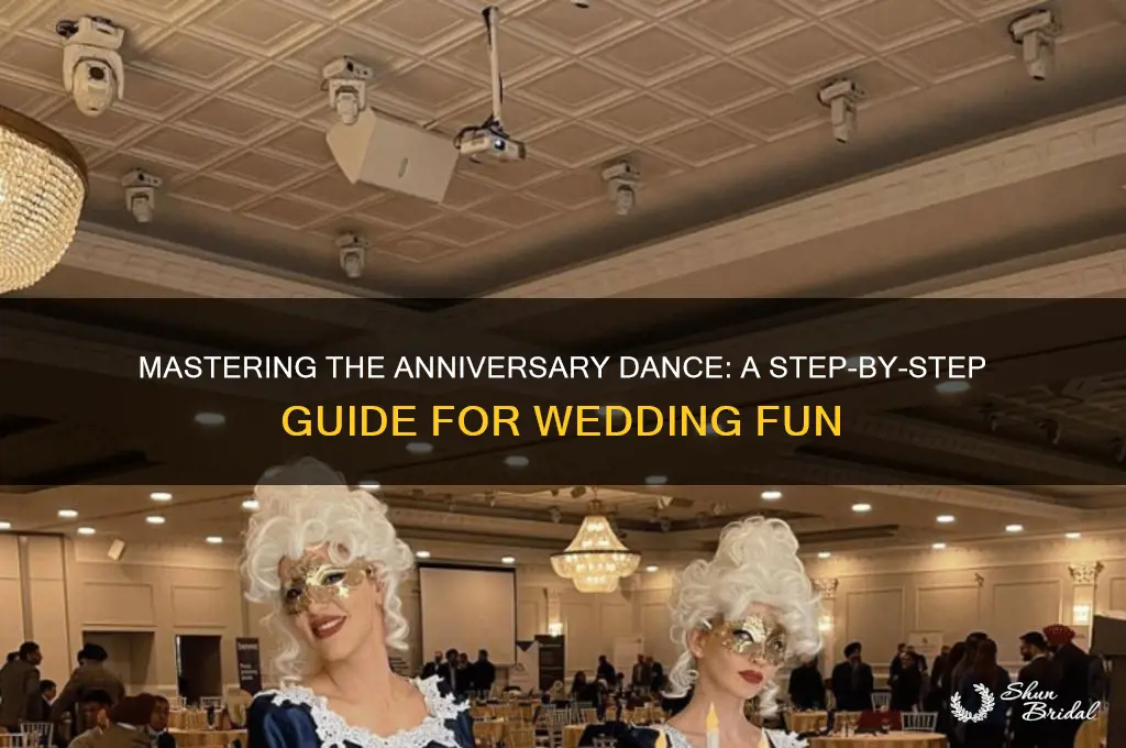 how to do anniversary dance at wedding